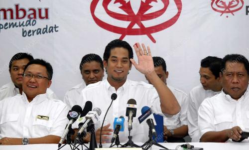 KHAIRY JAMALUDDIN