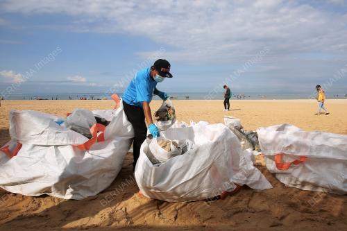 WORLD CLEAN-UP DAY