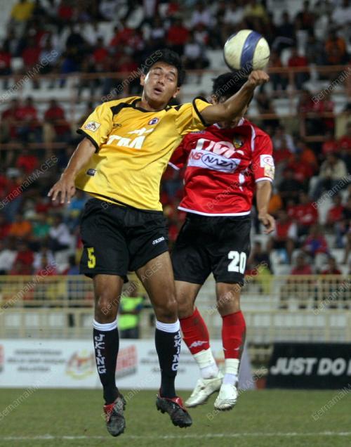 BOLA SEPAK PIALA FA