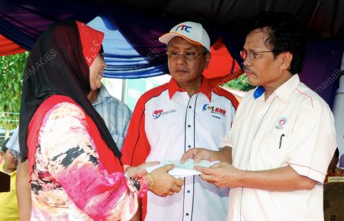 NS03_19052012_SHAFIE_PILAH