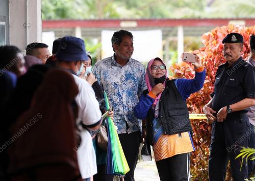 PILIHAN RAYA UMUM KE-15 (PRU15)