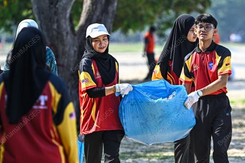 WORLD CLEANUP DAY