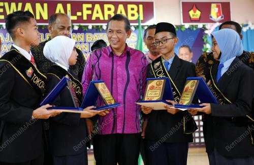 NS03_21112019_MB_CEMERLANG