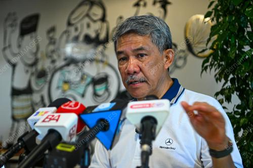 DATUK SERI MOHAMAD HASAN