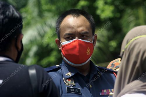 AHMAD MUIKHLIS MOKHTAR