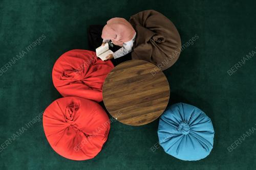 HARI BUKU DAN HAK CIPTA SEDUNIA