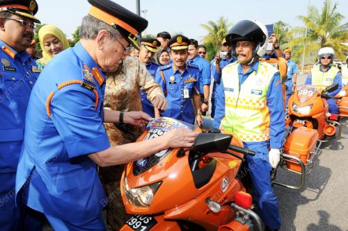 DATUK DR WAN JUNAIDI TUANKU JAAFAR