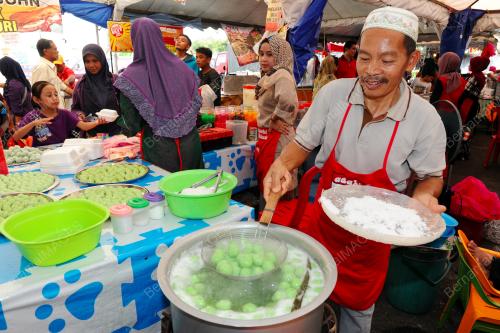 NS03_24062016_BAZAR_RAMADAN