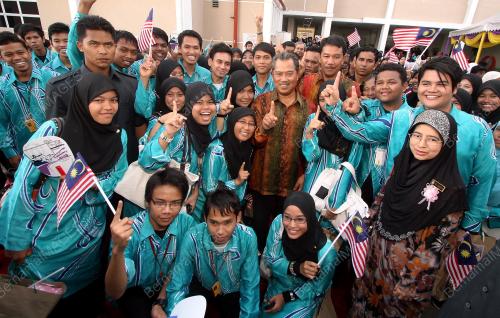 TAN SRI MHYIDDIN MOHD YASSIN