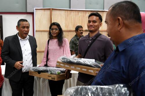 DATUK SERI AMINUDDIN HARUN