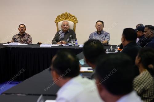 TUN DR MOHD ALI MOHD RUSTAM
