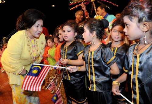 DATIN SERI ROSMAH MANSOR