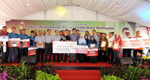NS03_28022014_HARI_PELADANG
