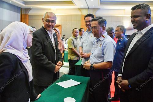 DATUK SERI JALALUDDIN ALIAS