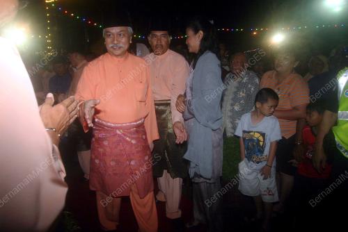 TUANKU MUHRIZ IBNI ALMARHUM TUANKU MUNAWIR