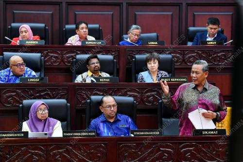 DATUK SERI AMINUDDIN HARUN