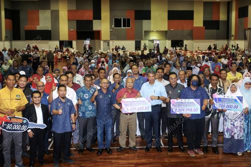DATUK SERI MOHAMAD HASAN