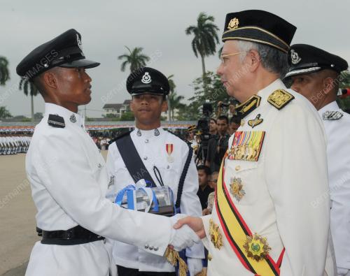 DATUK SERI MOHD NAJIB TUN ABDUL RAZAK