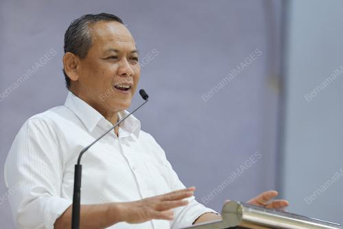 DATUK SERI AMINUDDIN HARUN