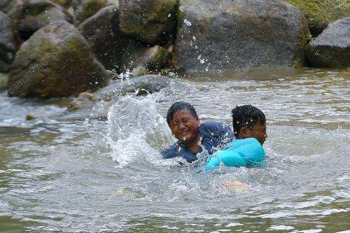 RIADAH DI HUTAN LIPUR ULU BENDUL