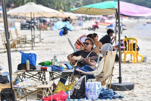 RIADAH DI PANTAI PORT DICKSON
