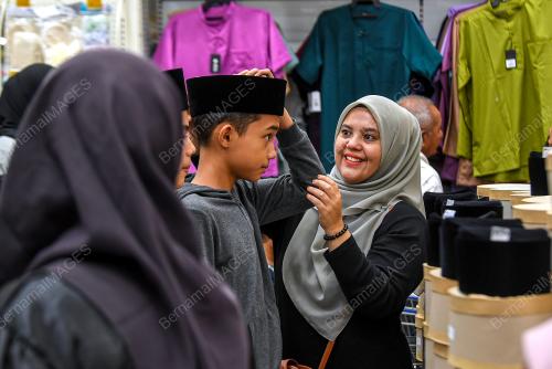 PROGRAM BAJU RAYA DE JOHOL