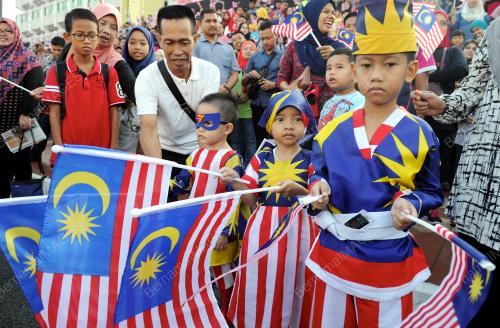 NS03_31082017_HARI_KEBANGSAAN