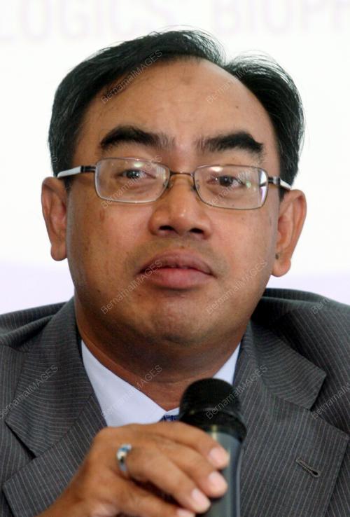 DATUK MOHD NAZLEE KAMAL