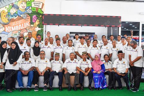 DATUK SHARUDDIN OMAR