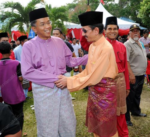 NS04_01092012_RUMAH_TERBUKA