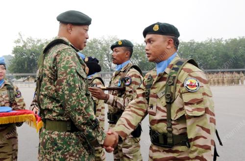 NS04_01102014_AFFENDI_MALLBATT