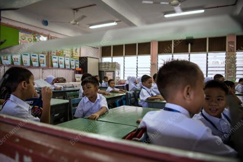 NS04_02012018_SEKOLAH_BN201712305000