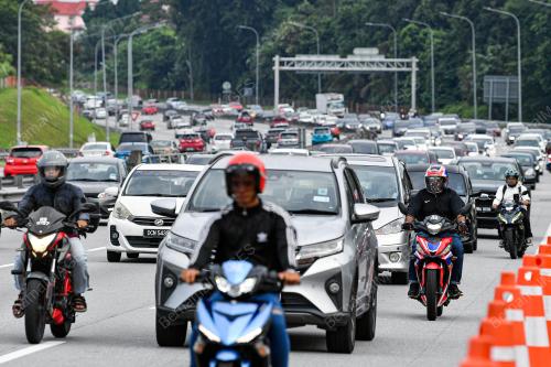 LEBUHRAYA UTARA-SELATAN (PLUS)