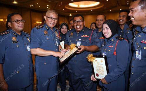 DATUK HAMDAN WAHID