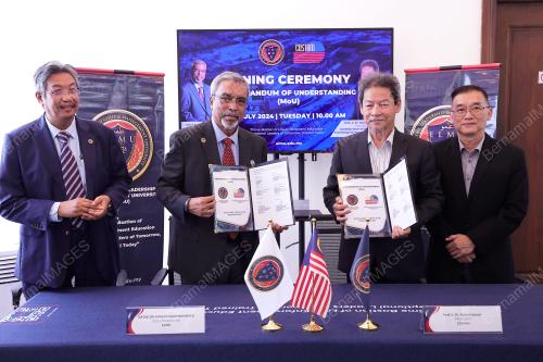 DATUK DR KASSIM NOOR MOHAMED