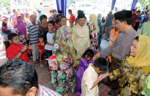 NS04_02082014_RUMAH_TERBUKA