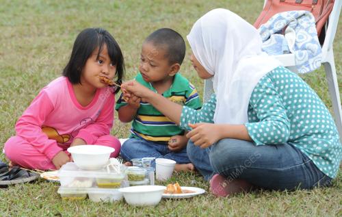 NS04_02082015_TERBUKA_MALAYSIA