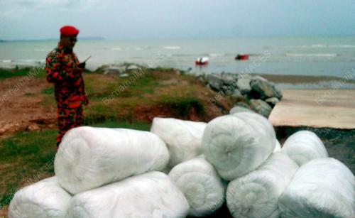 NS04_02122016_BOMBA_LAUT