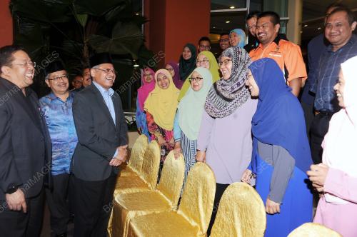 NS04_02122016_JAKIM_HALAL