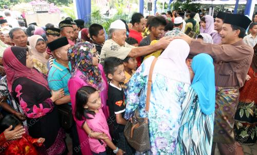 RUMAH TERBUKA