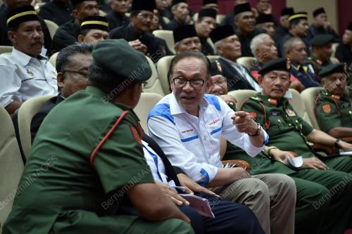NS04_03102018_PINGAT_JASA