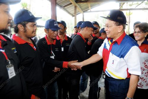 NS04_04112012_RAIS_KEM