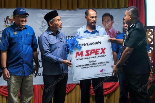 DATUK NORDIN MUHAMAD