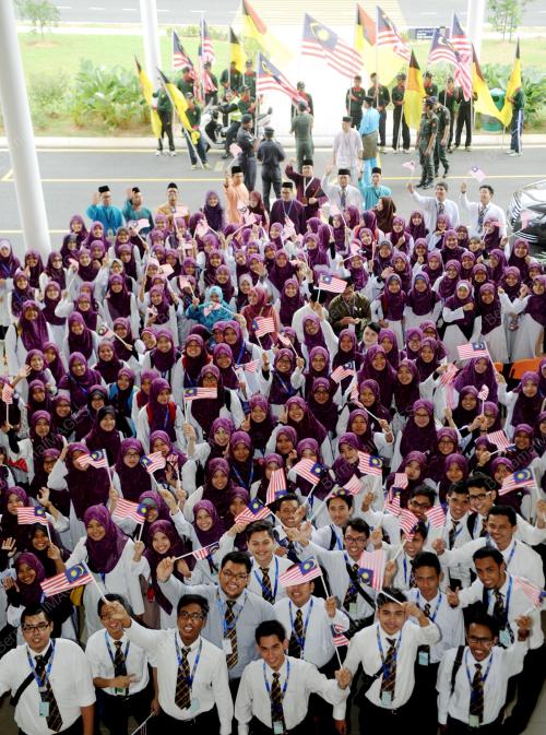 NS04_05092014_KARNIVAL