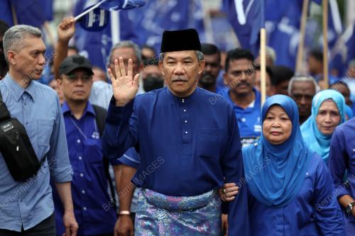 DATUK SERI MOHAMAD HASAN
