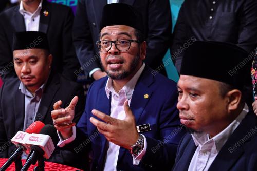 DR ZULKIFLI HASAN