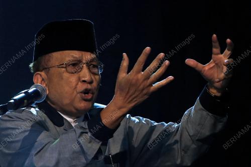 TAN SRI RAIS YATIM