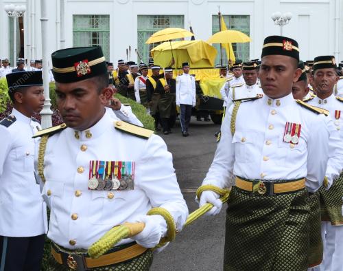 TUNKU AMPUAN NAJIHAH TUNKU BESAR BURHANUDDIN