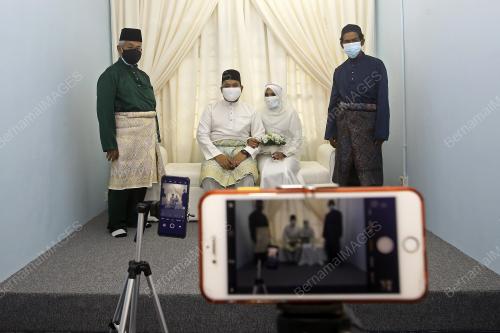 AKAD NIKAH SEMASA SEKATAN PERGERAKAN PENUH DI NEGERI SEMBILAN
