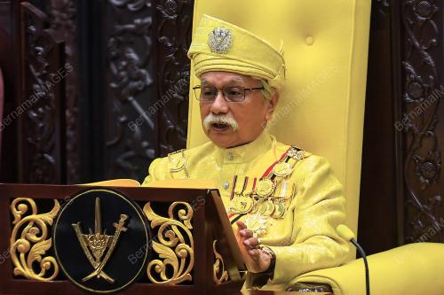 TUANKU MUHRIZ TUANKU MUNAWIR